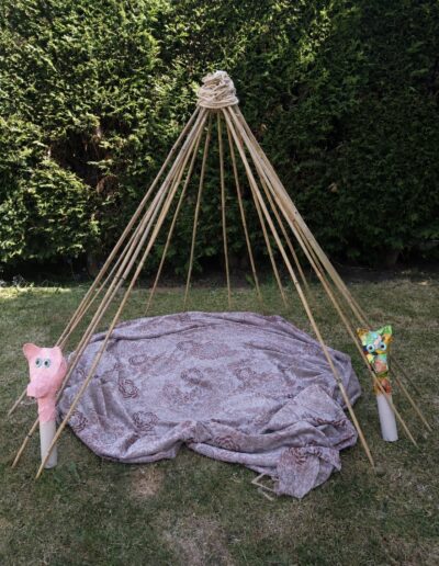 A den built during outdoor child play therapy